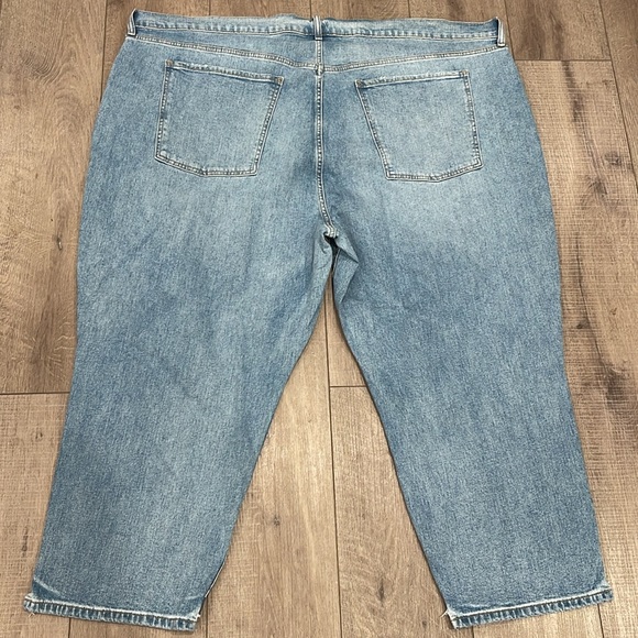 Old Navy New Women’s Mid Rise Boyfriend Ankle Cut Off  Blue Jeans Plus Size 28 - Picture 5 of 10